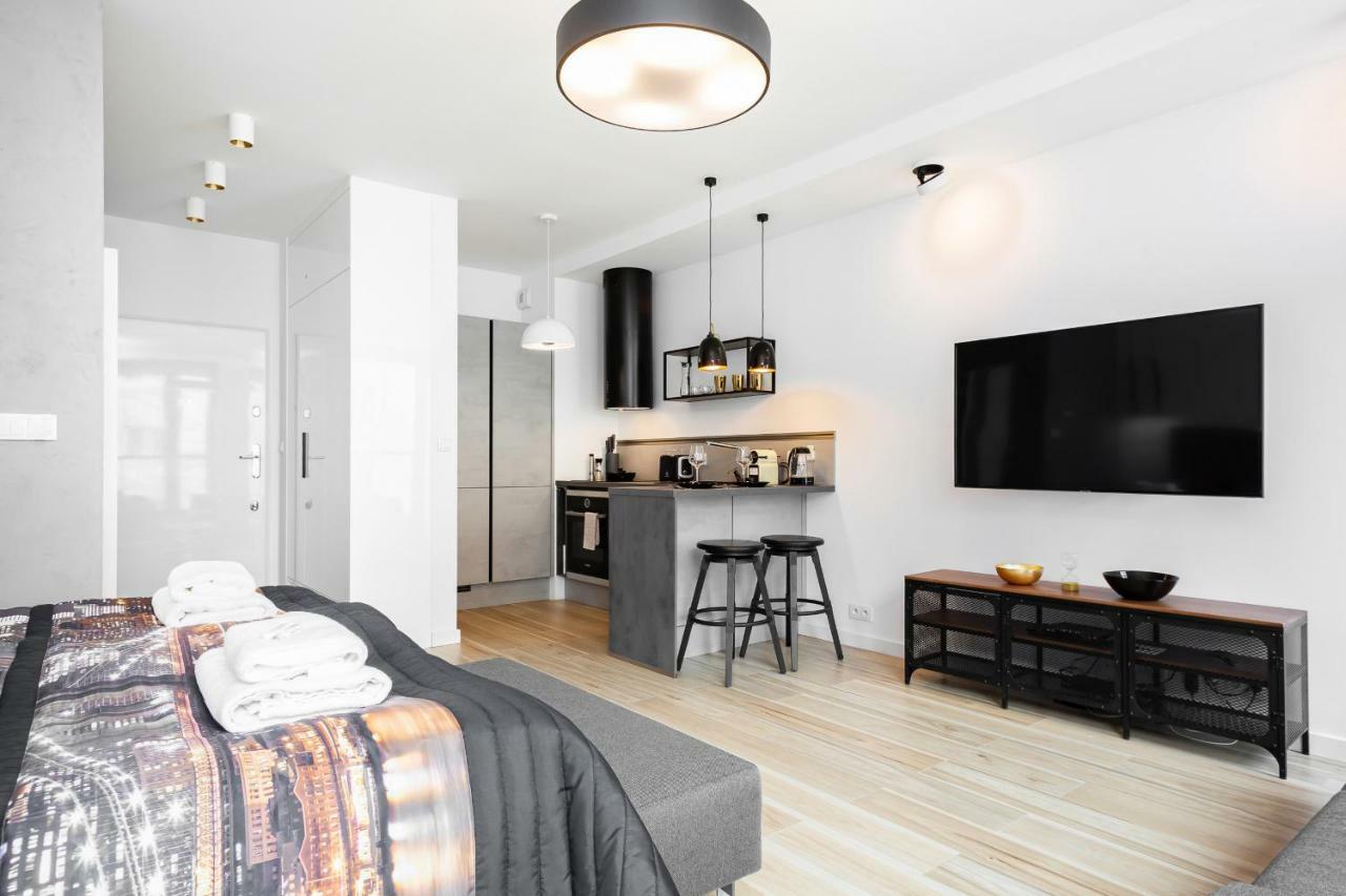 Apartments Warsaw Dzielna By Noclegi Renters Buitenkant foto